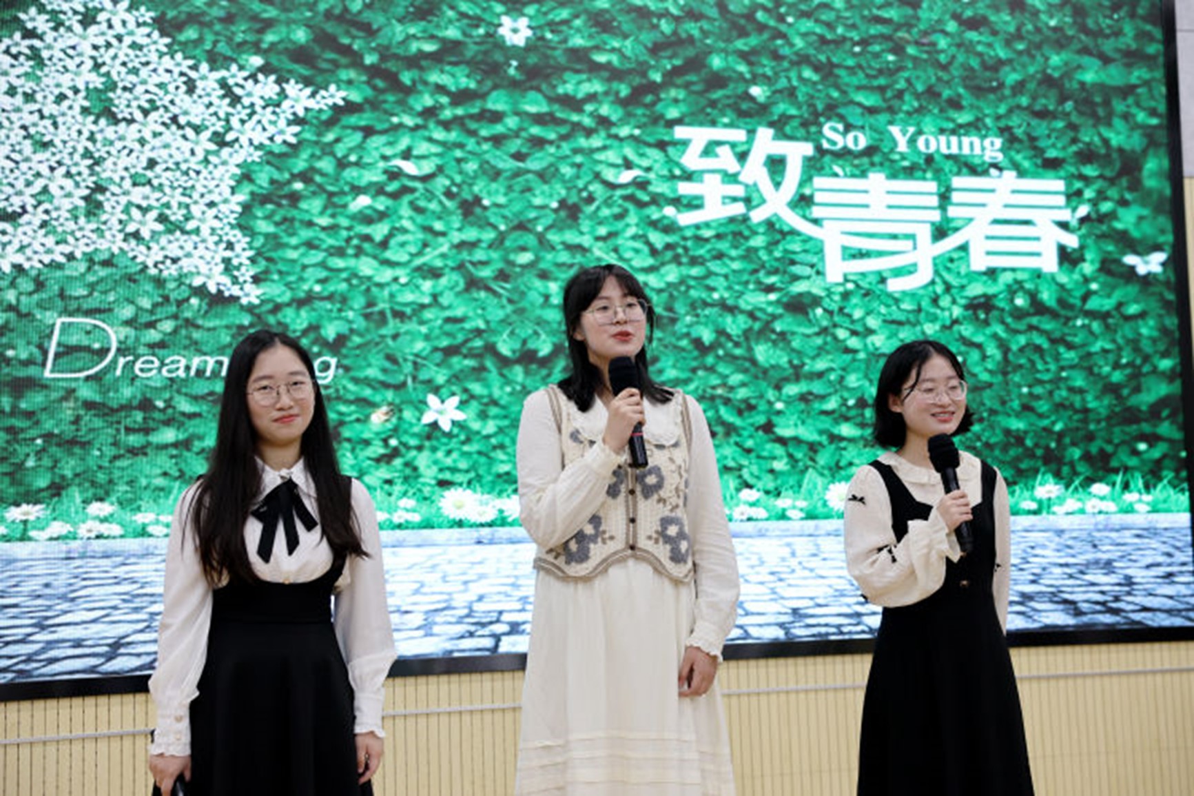 图片5.jpg 图片5.jpg