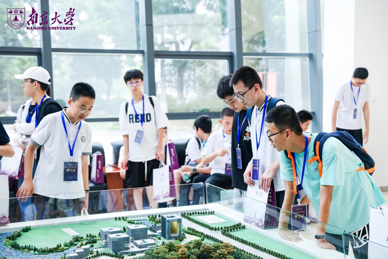 图片11.jpg 图片11.jpg