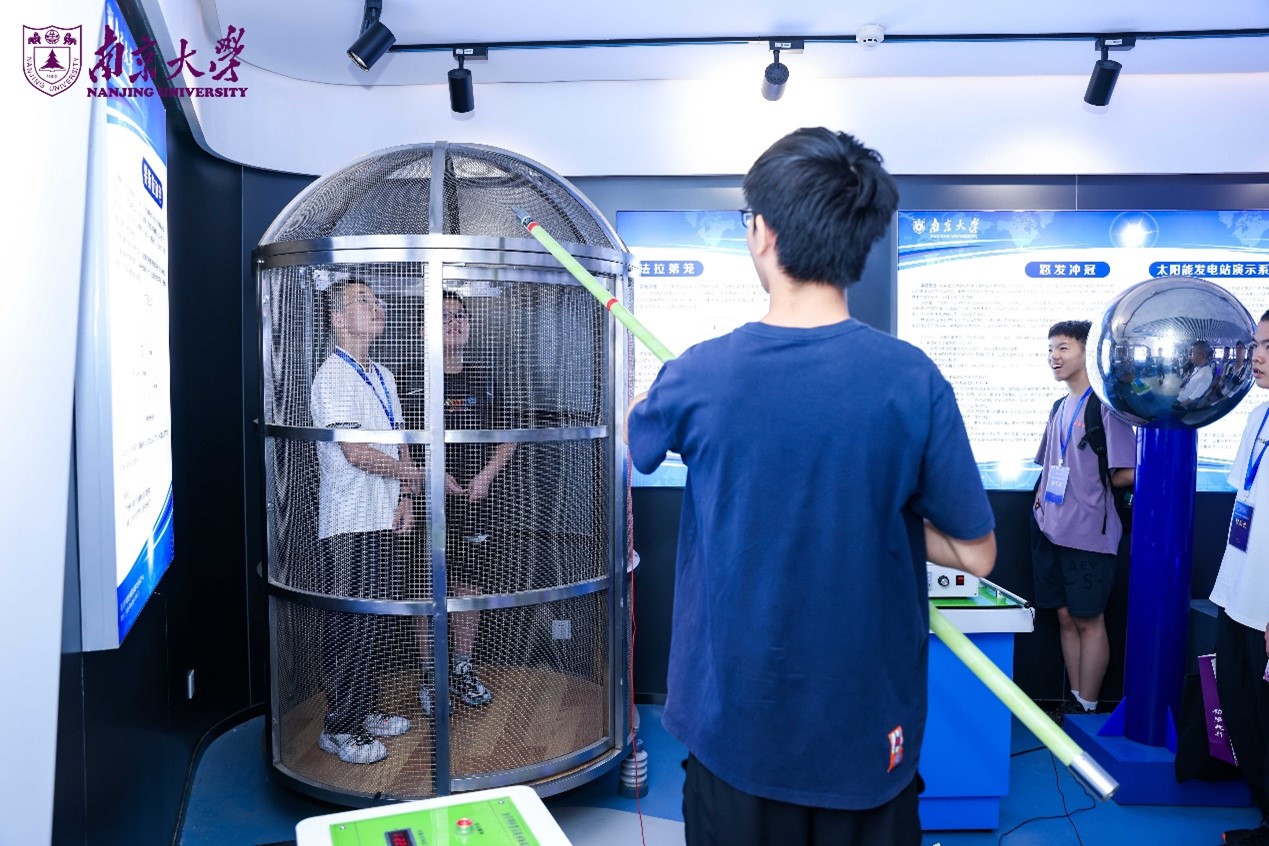 图片13.jpg 图片13.jpg